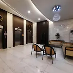 L1 Twin Bed Staycation In Bonifacio Global City 9