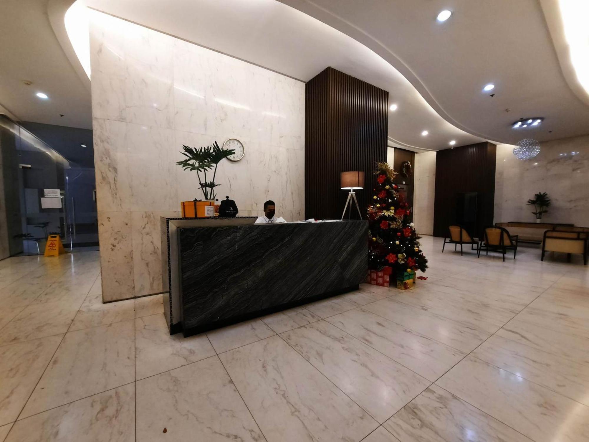 L1 Twin Bed Staycation In Bonifacio Global 9 * Manila